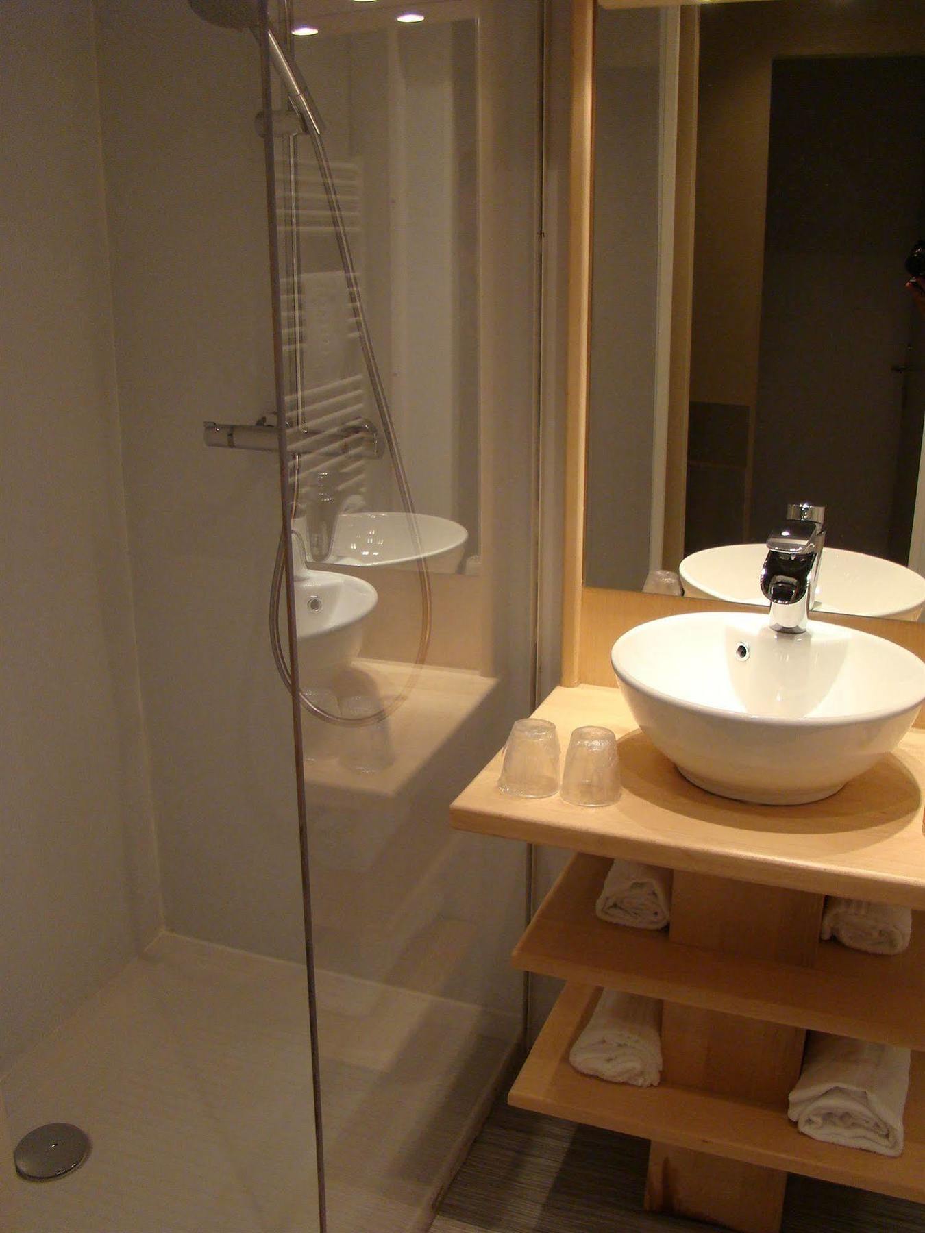 Hotel D'estello 3*